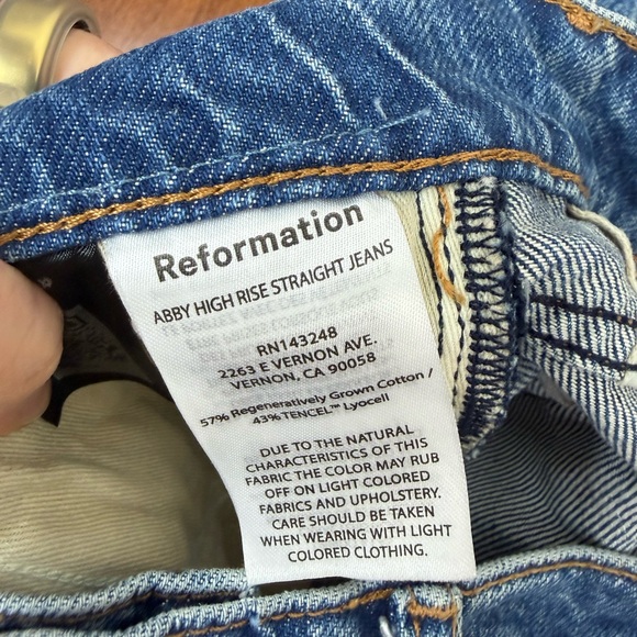 Reformation Abby High Rise Straight Jean Lanier Wash size 26 - Picture 8 of 9
